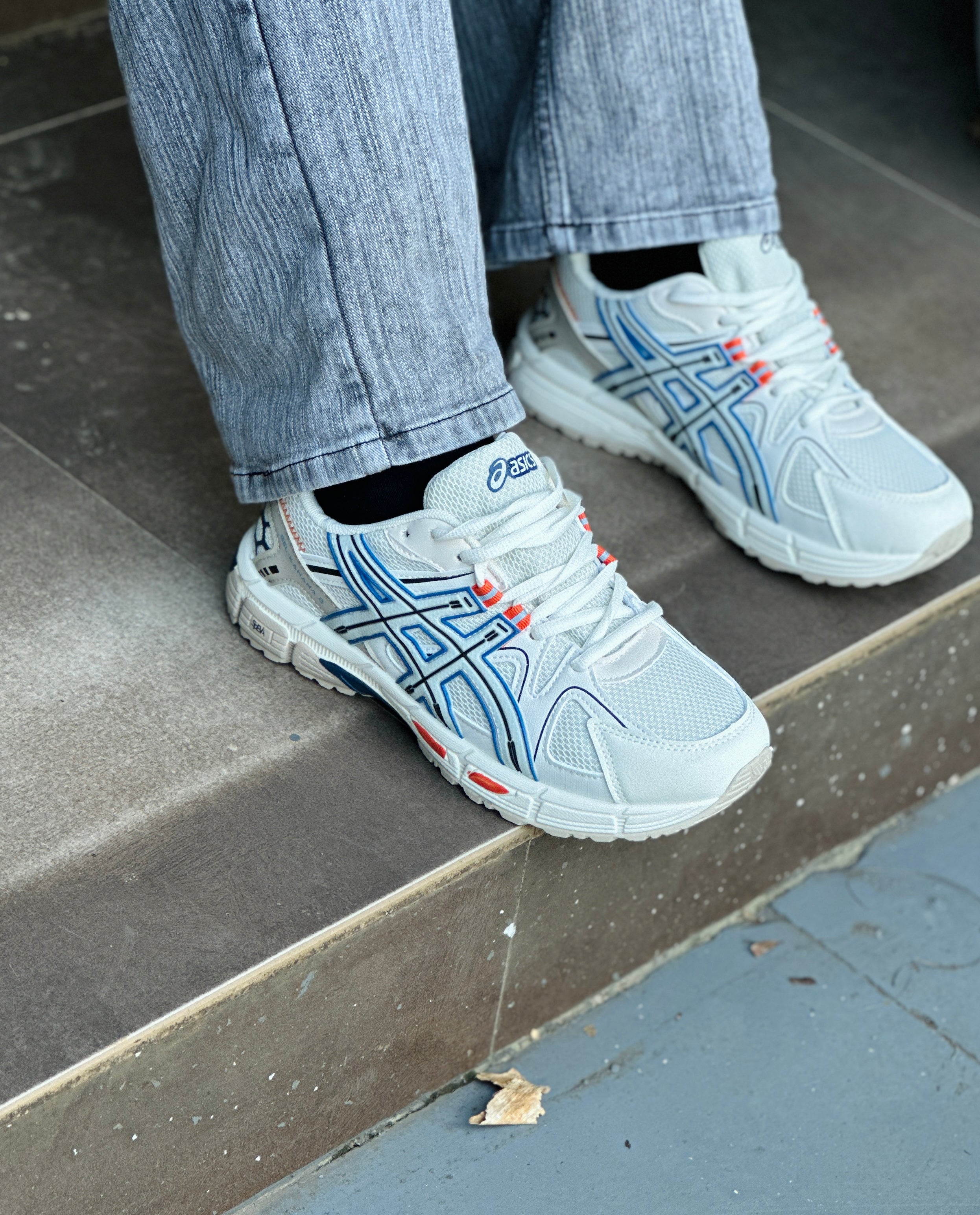 ACS Gel-Kahana 8 trail running shoe