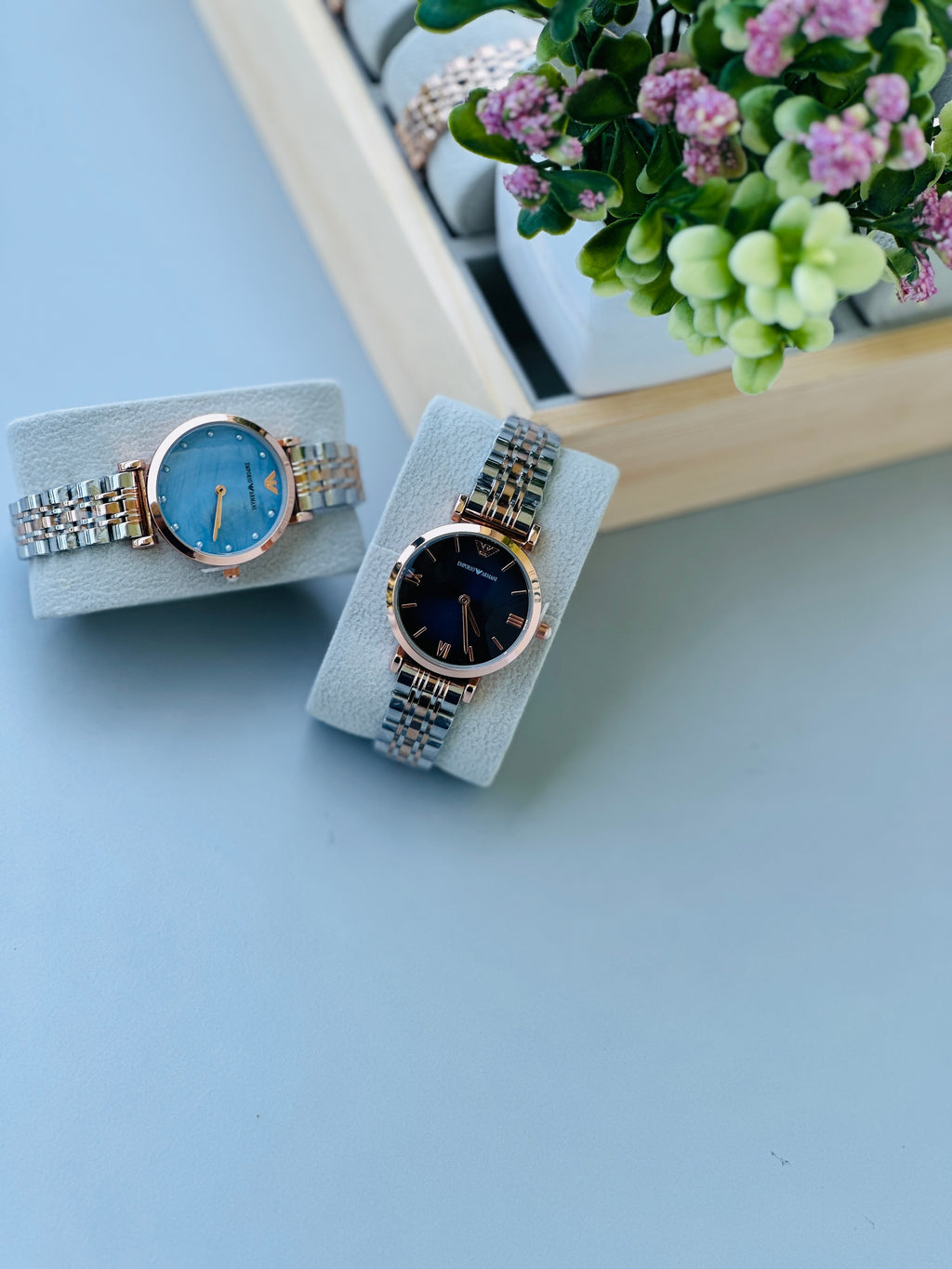 Ladies' analog watch