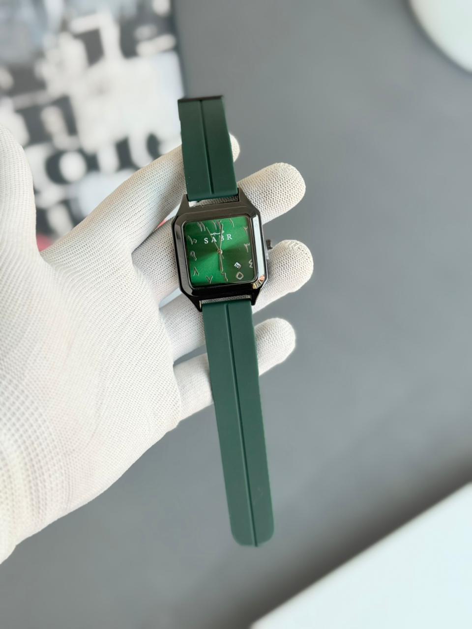 SARAR MAGNET STRAP WATCH