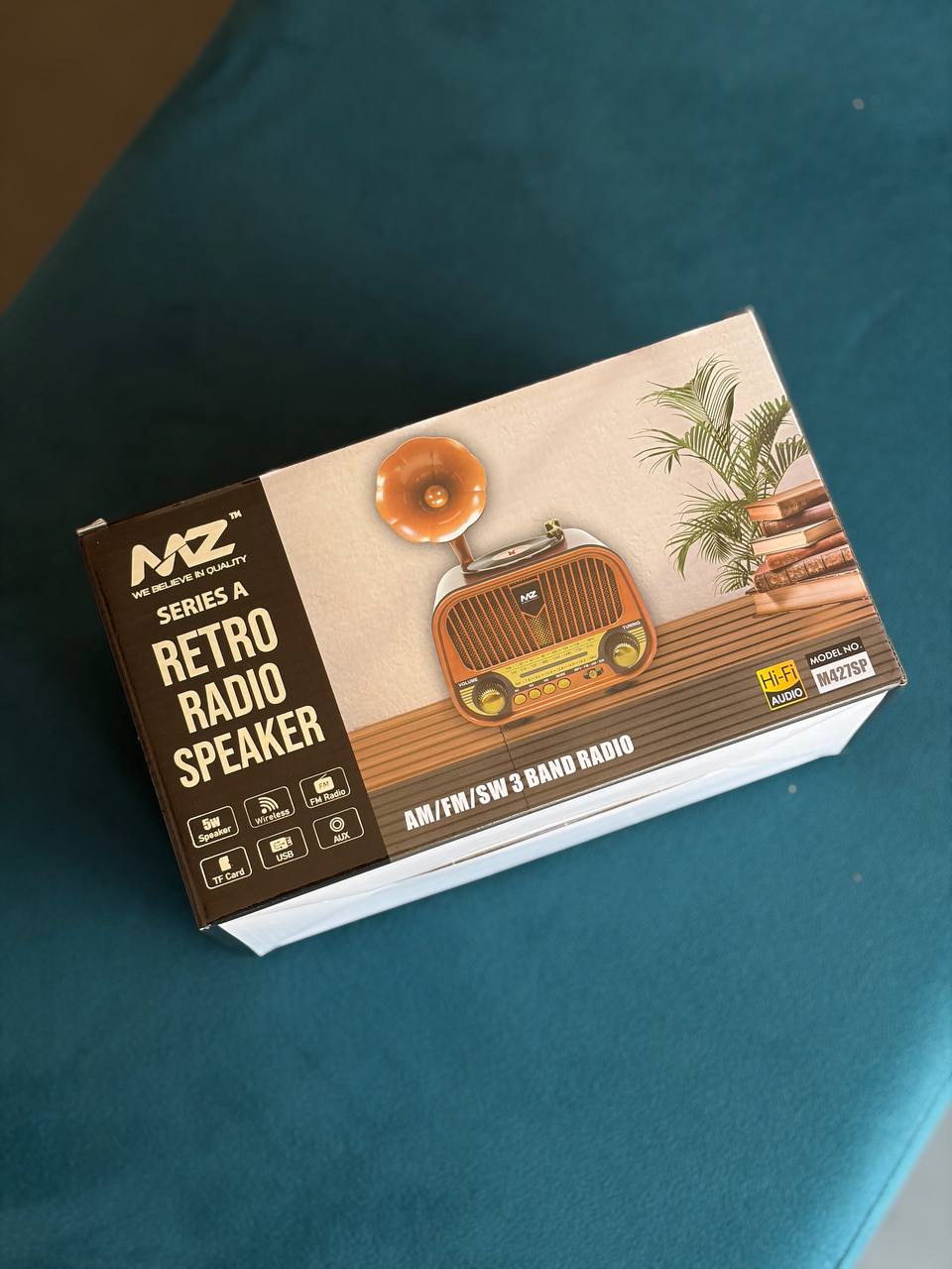 VINTAGE RADIO SPEAKER