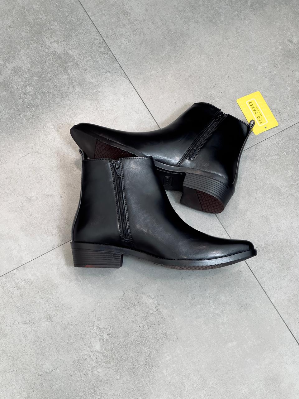 T Baker Chelsea Zip